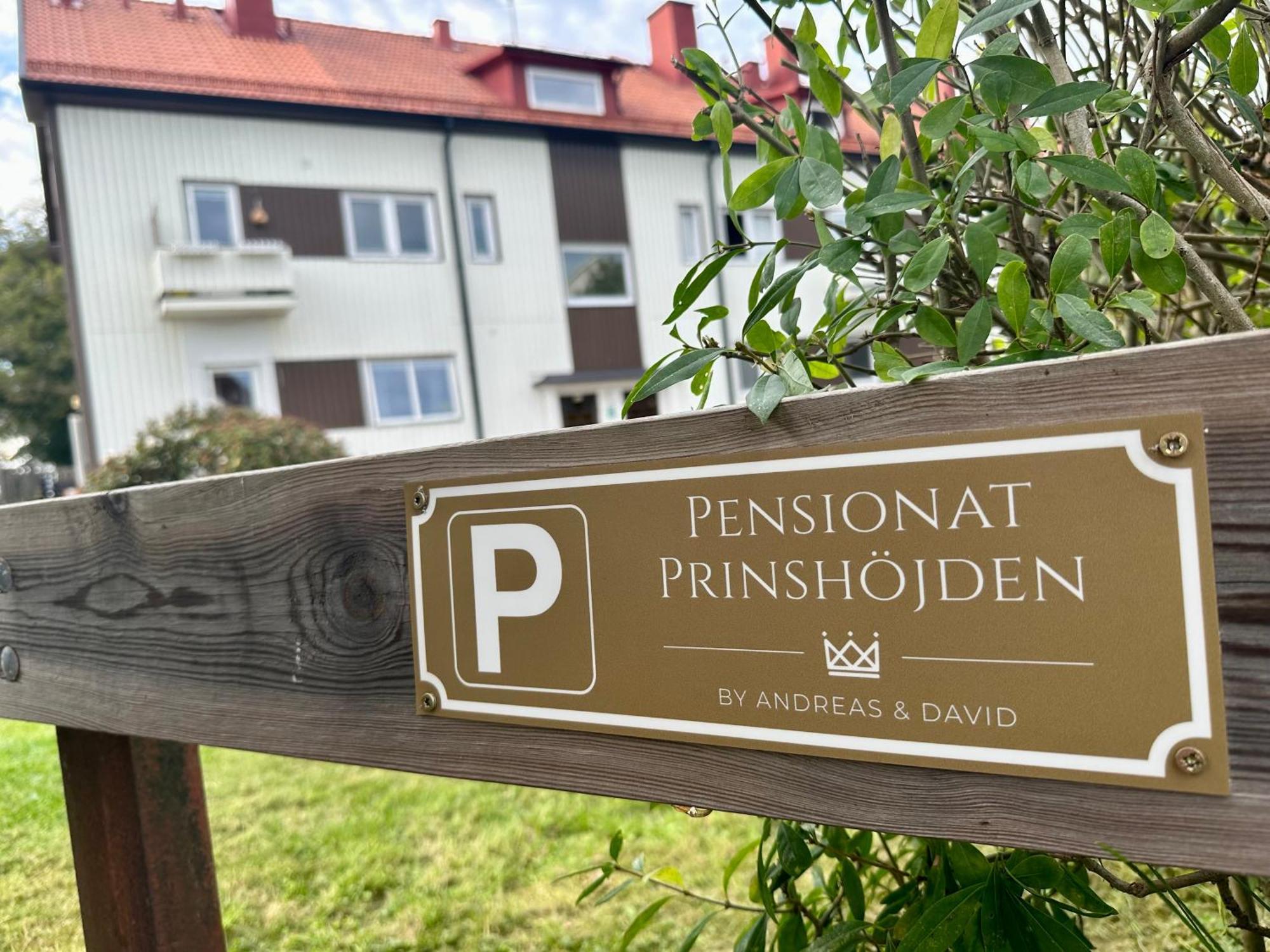 Pensionat Prinshoejden - Home Katrineholm Zewnętrze zdjęcie